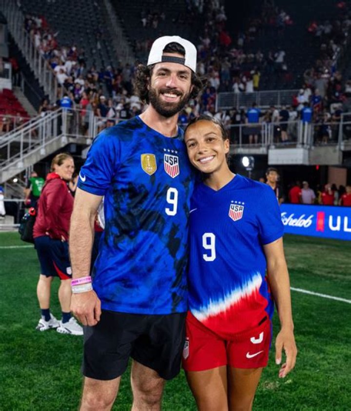 Exploring The Life Of Dansby Swanson's Kids: A Glimpse Into Family And Fatherhood