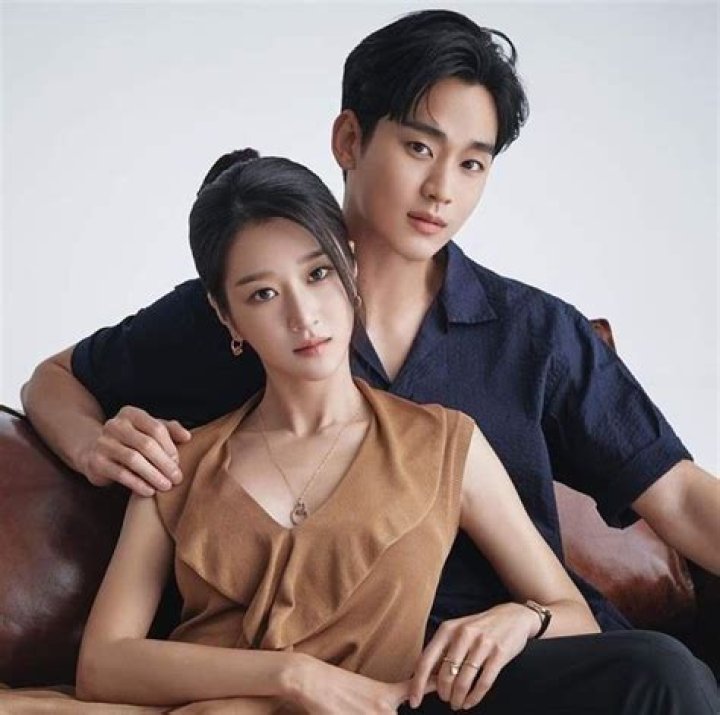 Unraveling The Connection: Kim Soo Hyun And Hwang In Yeop Relationship